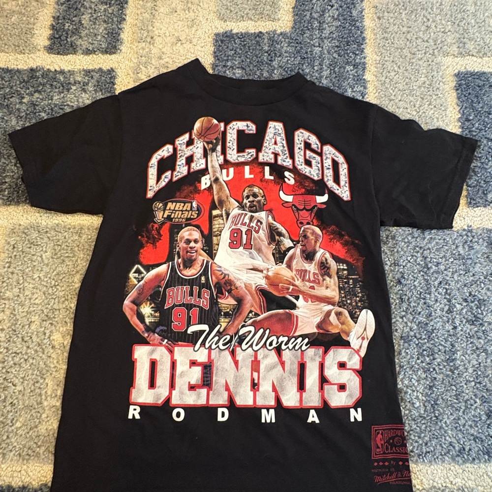 Chicago Bulls Dennis Rodman Graphic T-Shirt